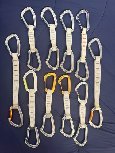 Assorted aluminum climbing - 10,